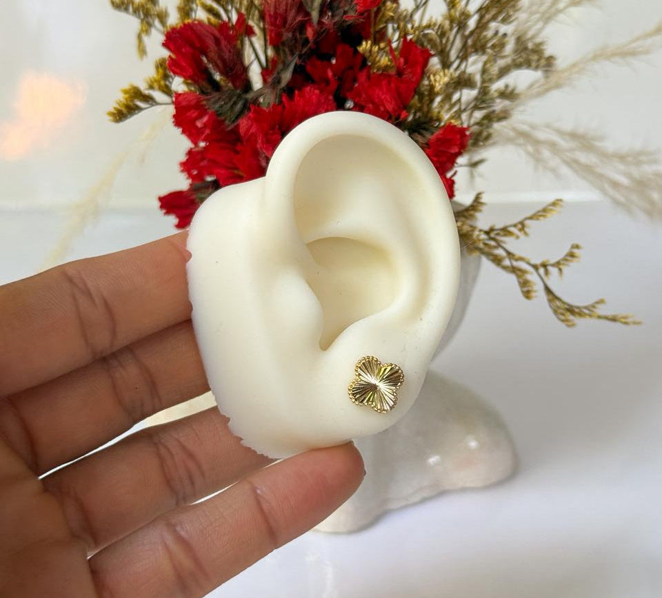 ARETE TREBOL DORADO