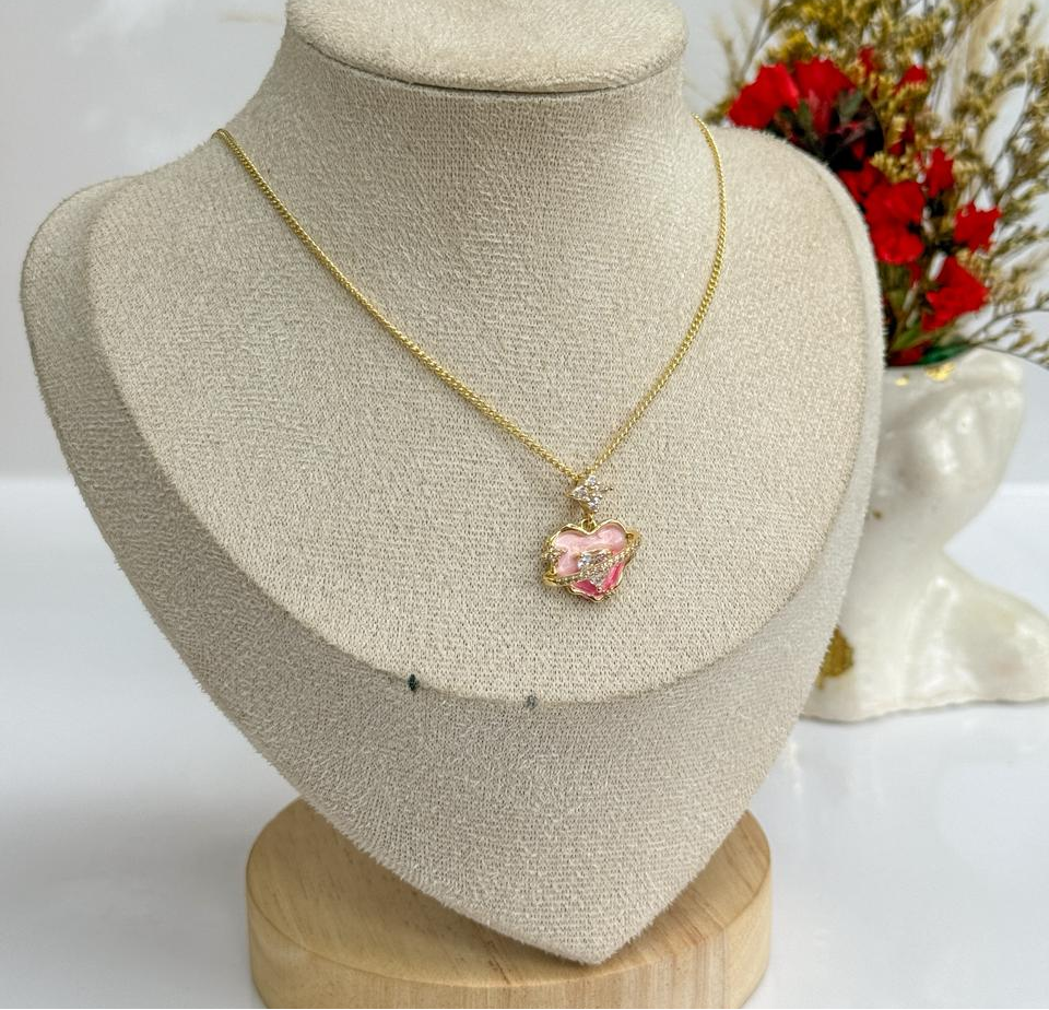 CADENA CORAZÓN ROSA