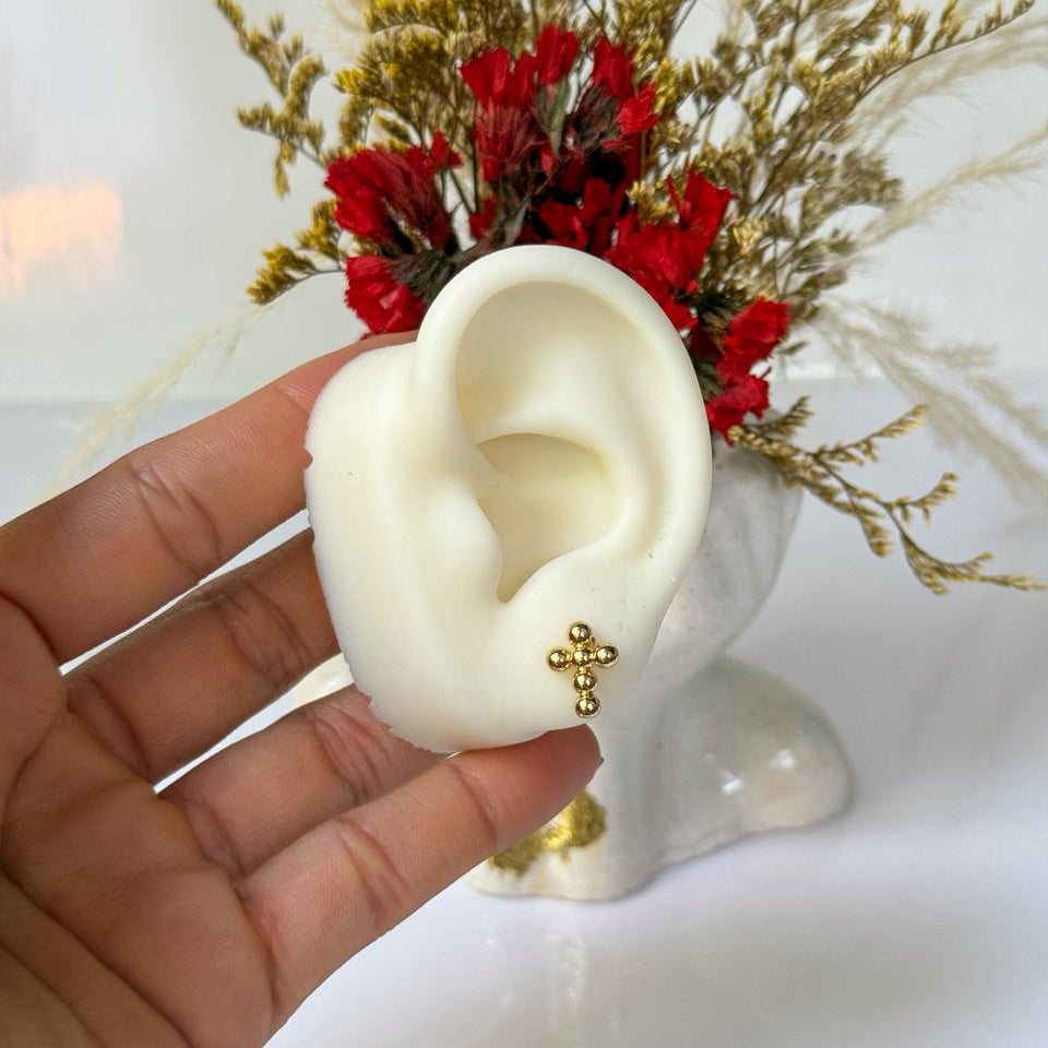 ARETES CRUZ BALIN