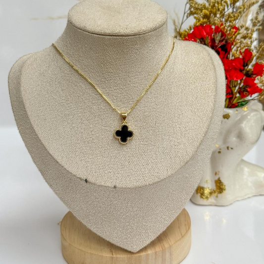 CADENA TREBOL NEGRO